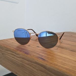 Round Ray-Bans